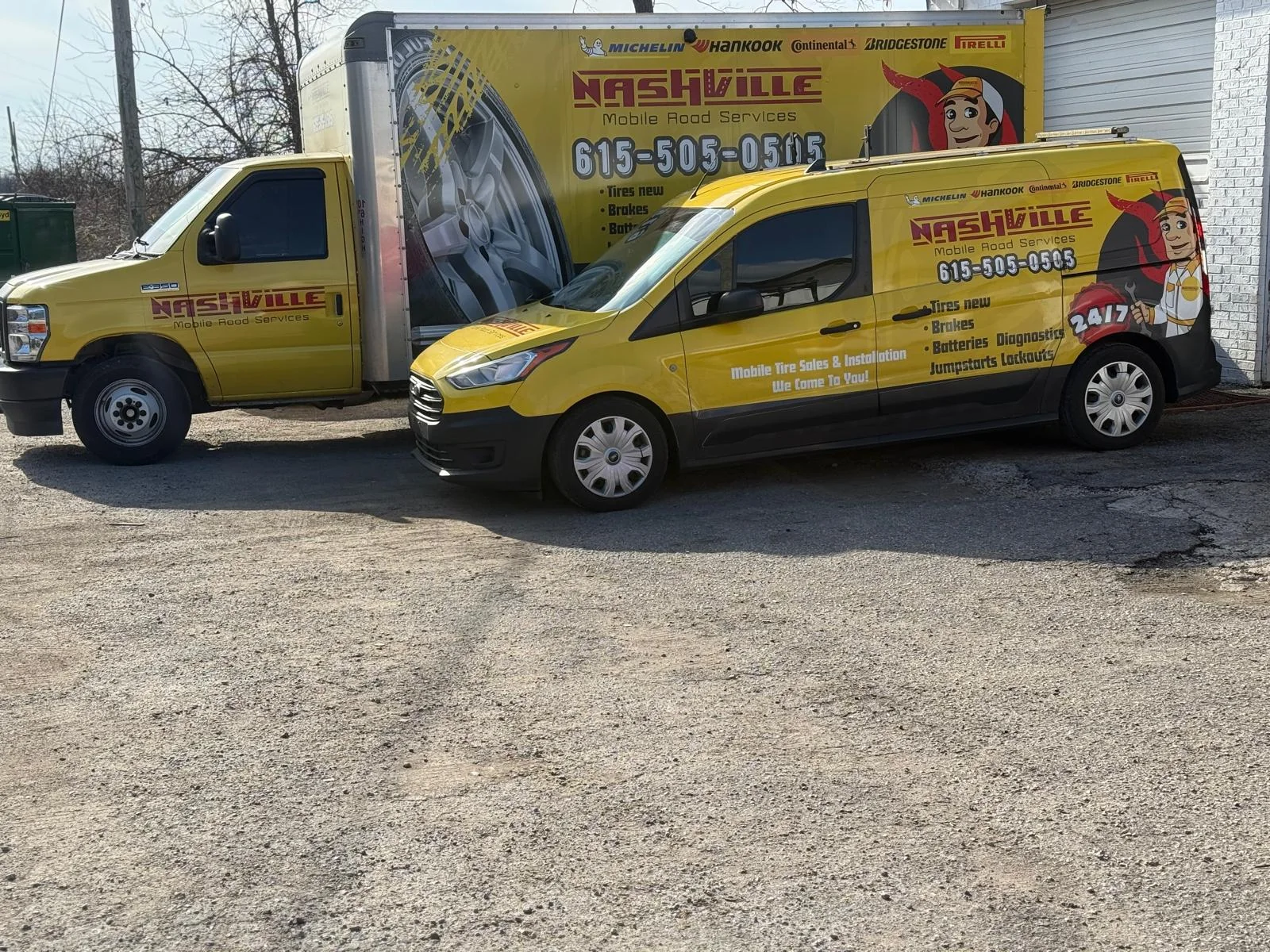 Branded Nashville Mobile Road Service box truck and van